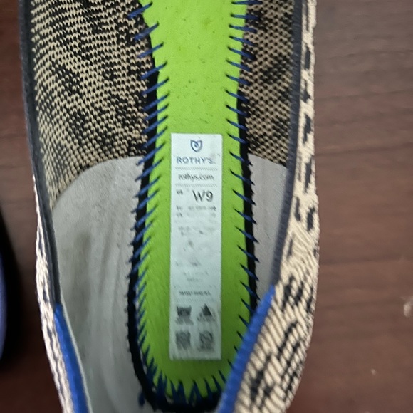 Rothy’s The Point - Picture 4 of 5